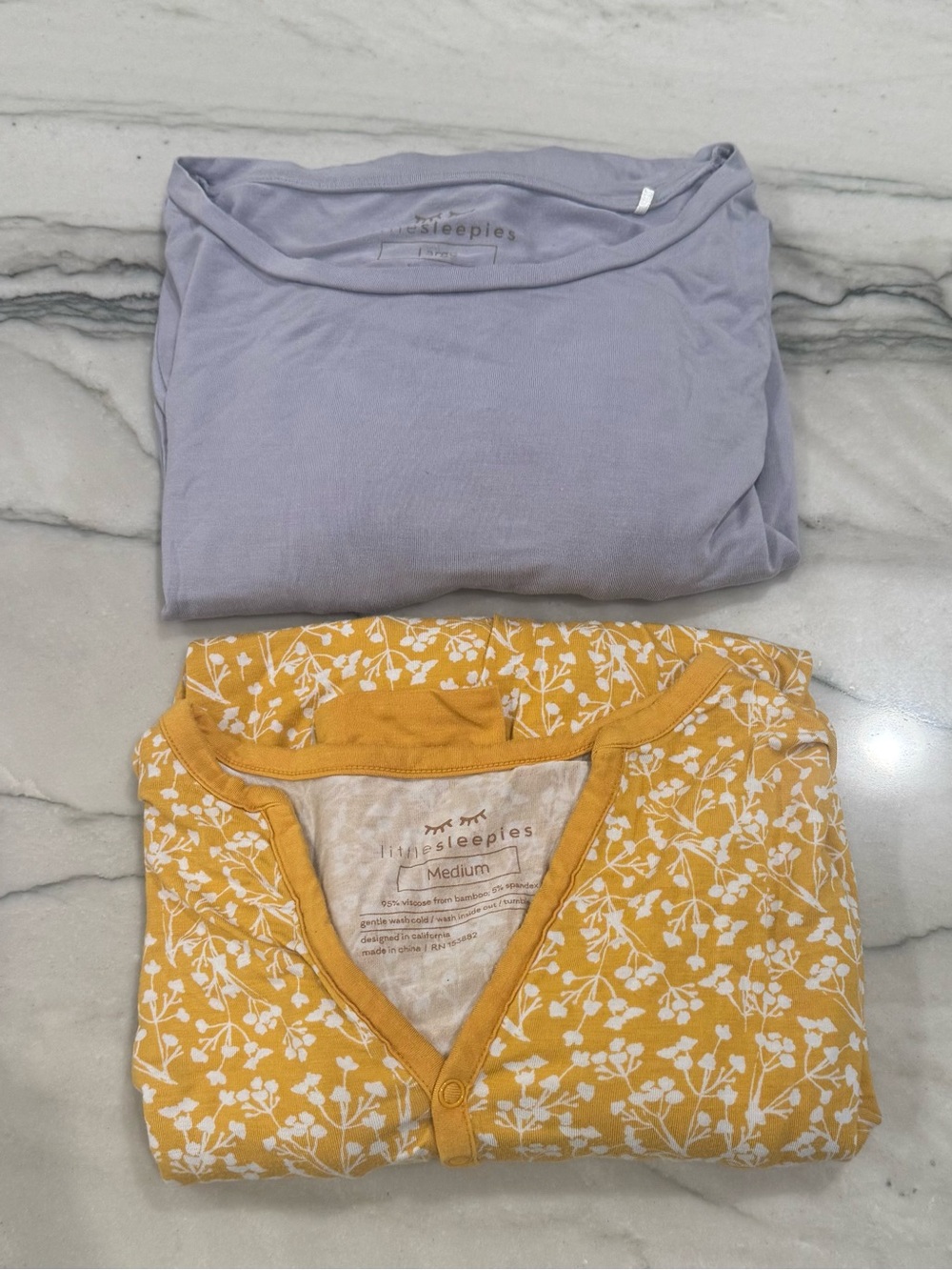 Little sleepies women’s pajamas lot L-XL - Picture 5 of 5